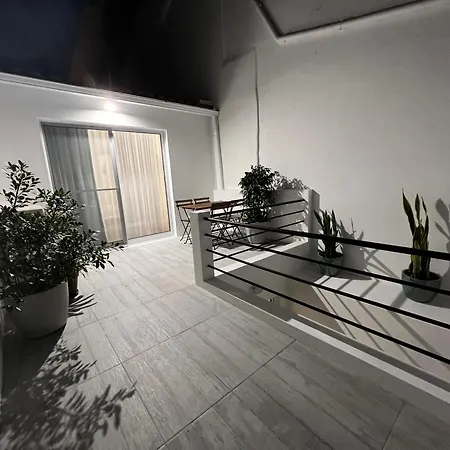 Urban 41 * Ponta Delgada